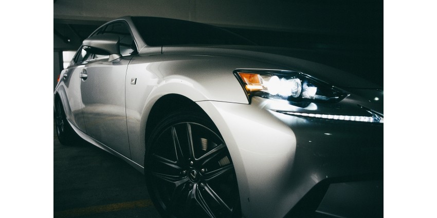 Jak i czym skutecznie umyć samochód?